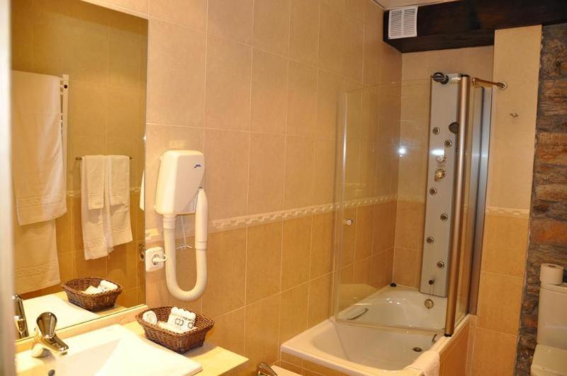 Hotel Mirador De Barcia Ribeira De Piquin Kamer foto